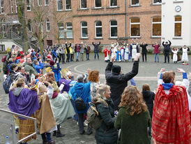 Diözesale Aussendung der Sternsinger im Hohen Dom zu Fulda (Foto:Karl-Franz Thiede)